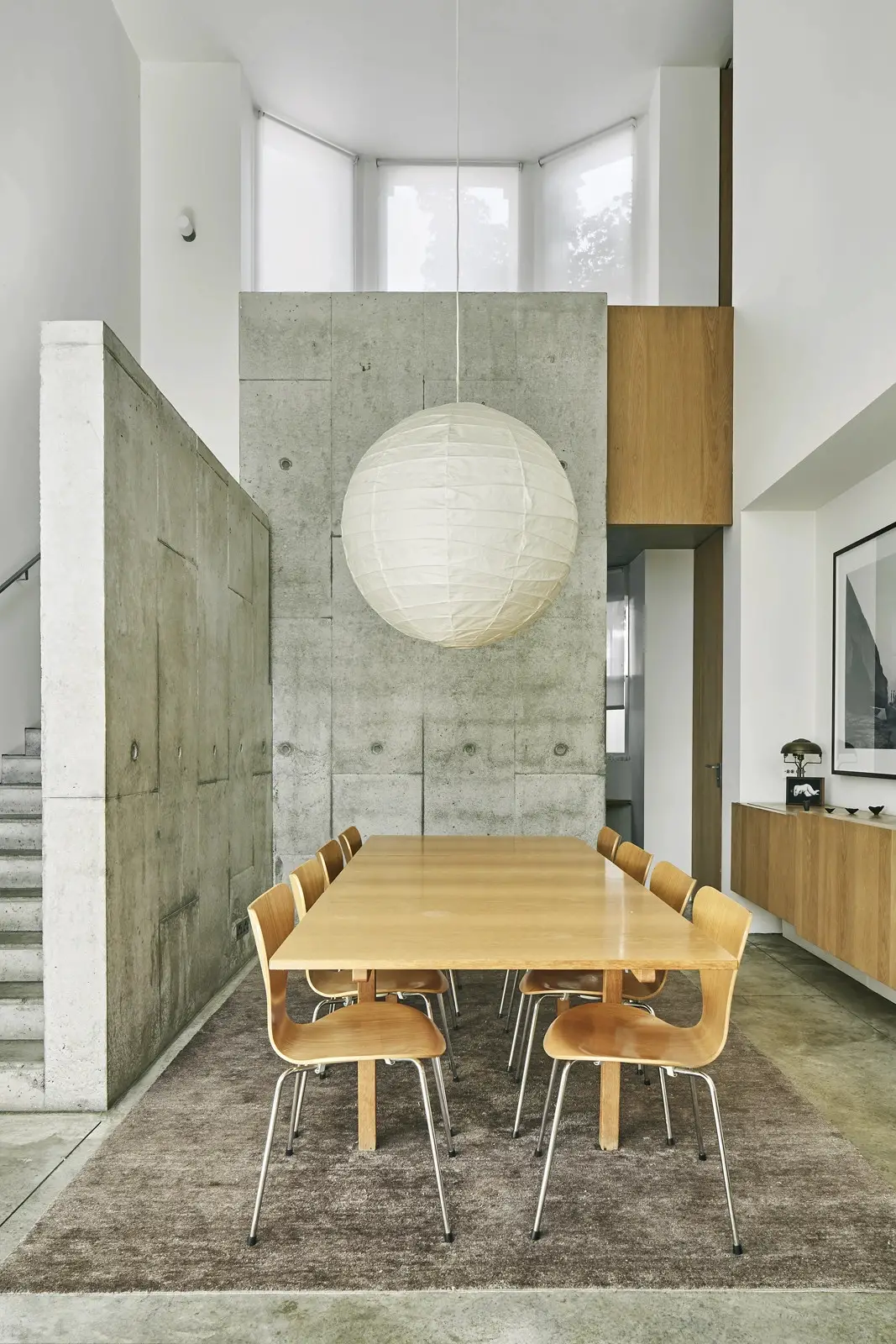 伦敦隐藏式现代混凝土别墅设计-9