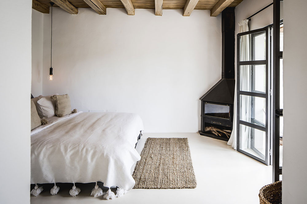 印尼风情融入地中海的 Ibiza 别墅设计-6