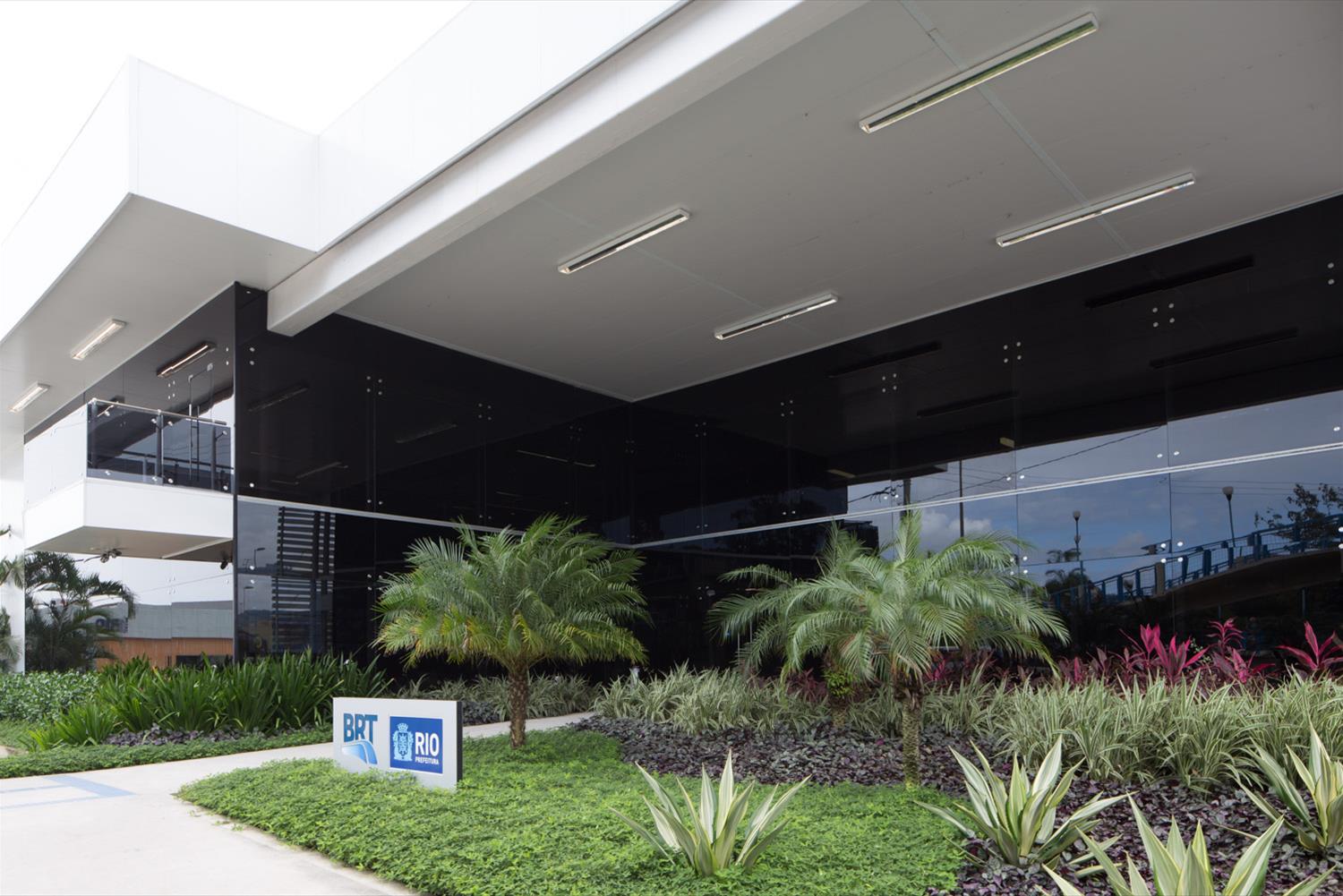 巴西 BRT 控制运营中心 | 现代钢结构与可持续发展的完美结合-4