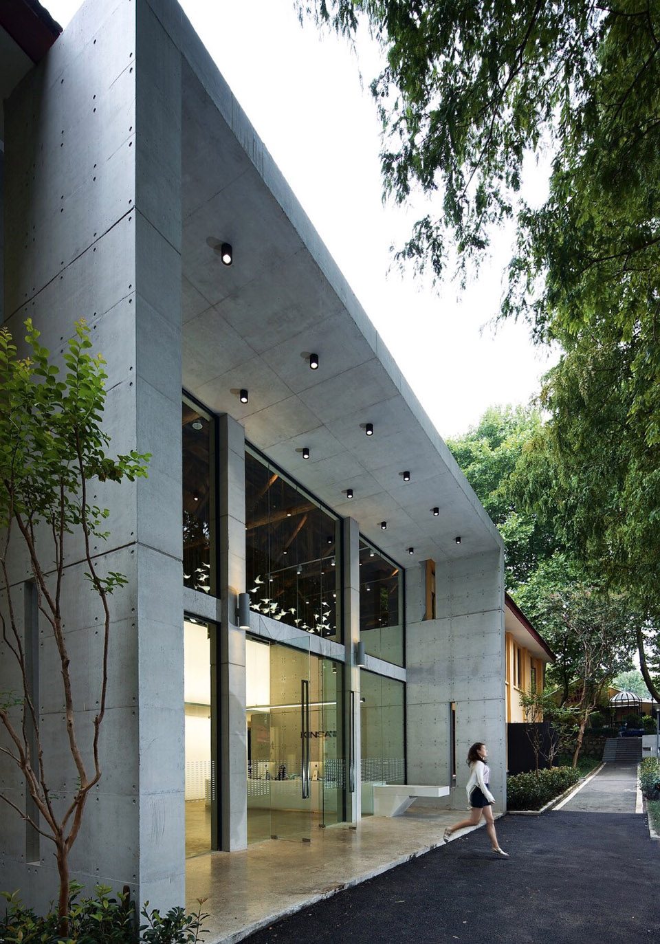 南京华泽传媒总部办公改造-11