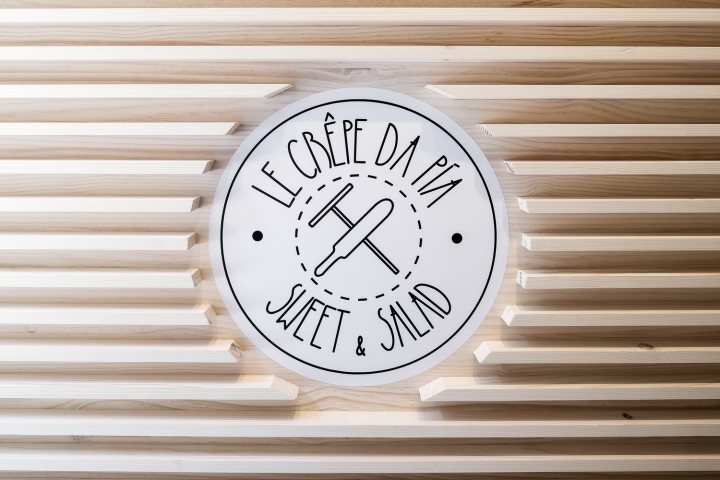 简约街头风，西班牙 Le Crêpe da Pía 餐厅设计-15