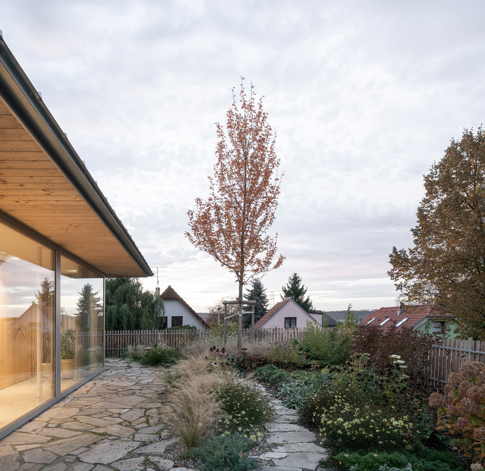 Zbraslav 住宅丨捷克丨Martin Neruda Architektura-23