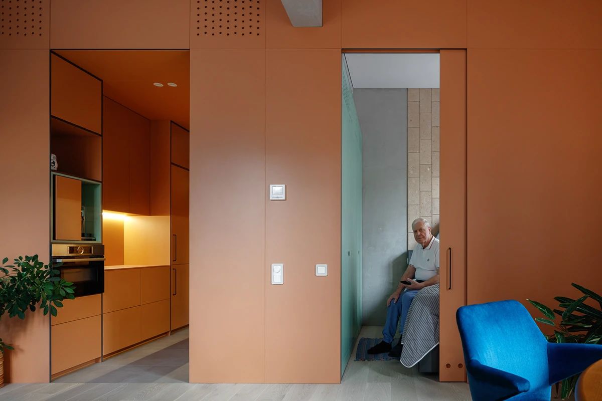 48㎡独居老人的彩色魔盒丨DVEKATI 团队-27