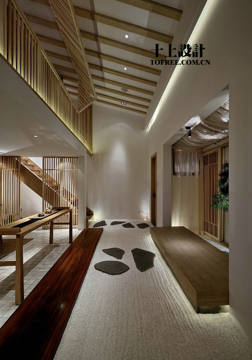 十上设计：案上观云-4