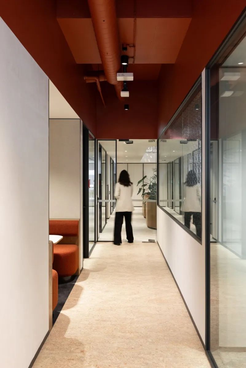 米尔福德资产管理公司美国办公室设计丨Wingates-3