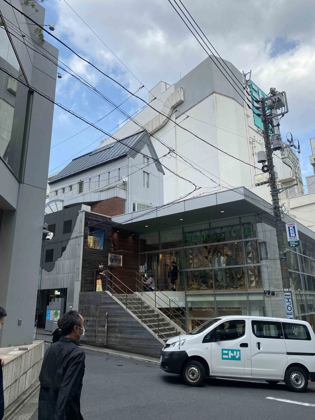 赋予老建筑新生命的“Runtrip”办公室丨日本东京丨van der Architects-18