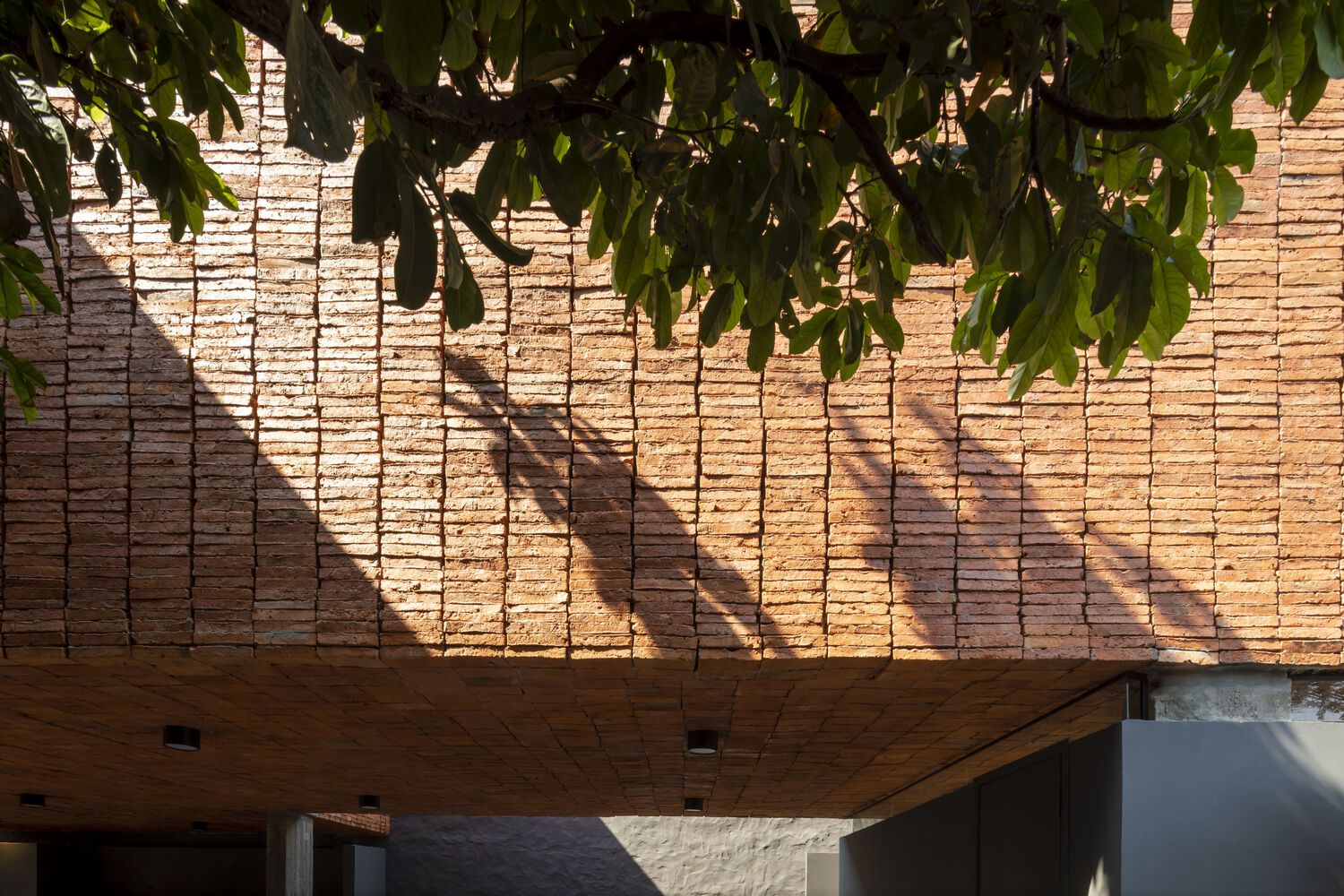 VU4B 之家丨TDA-35