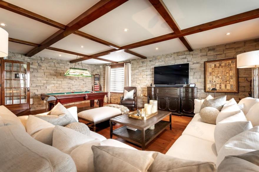 Valleyfield滨水宽敞房产丨加拿大魁北克丨Joli Joli Design-16