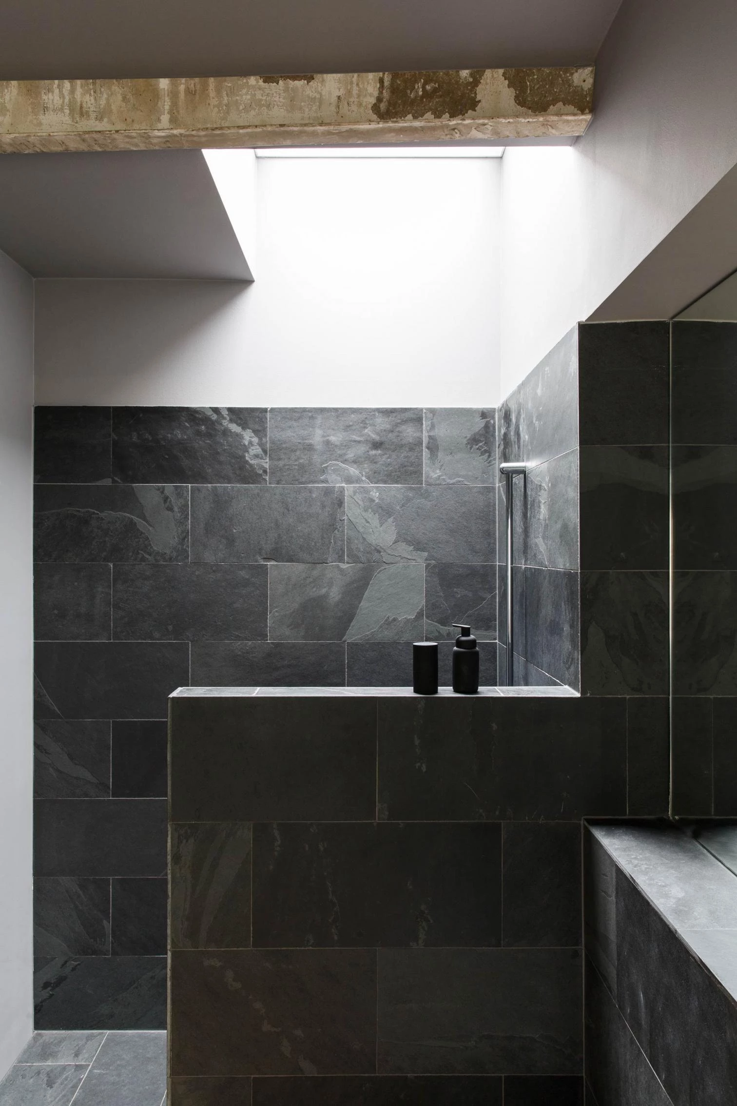 柏林旧锁匠铺改造丨德国柏林丨艺术家和创意人士团体-14