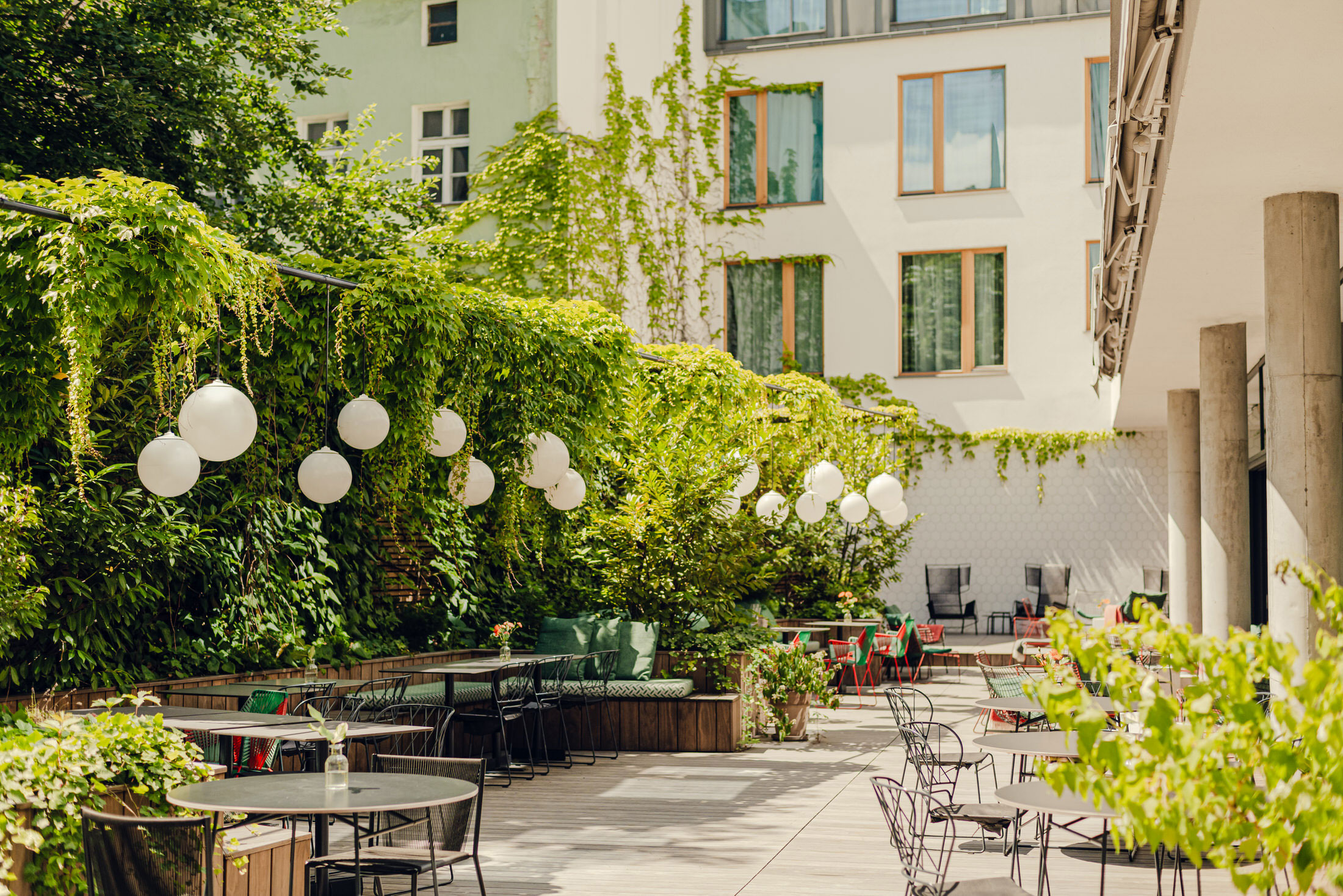 西餐厅丨波兰波兹南丨Holloway Li-14