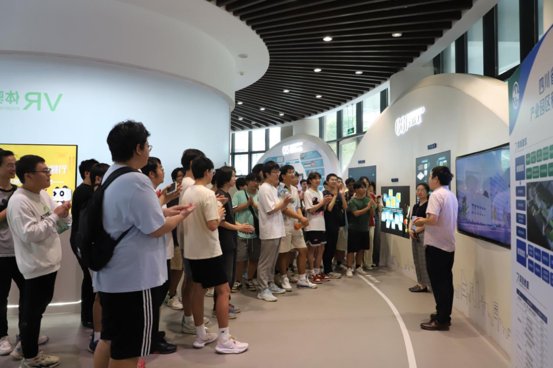 【建術】交大学子走进建科院科普基地解锁“旧楼新生”奥秘-6