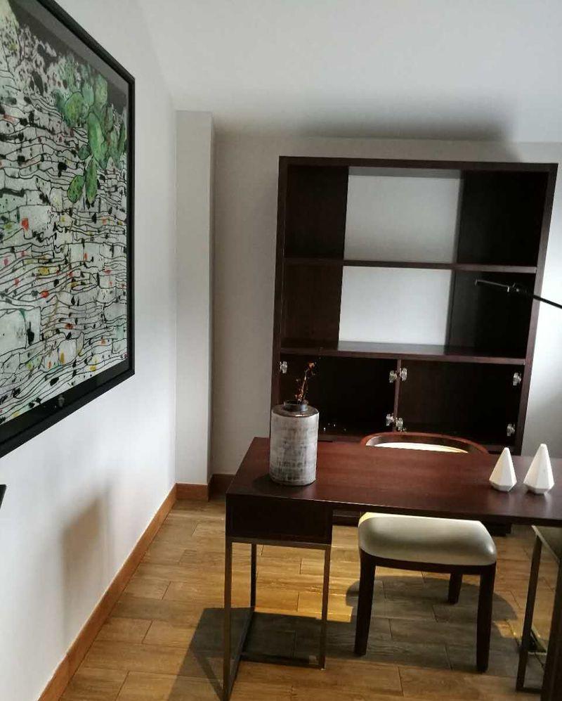 现代简约风独栋别墅-75