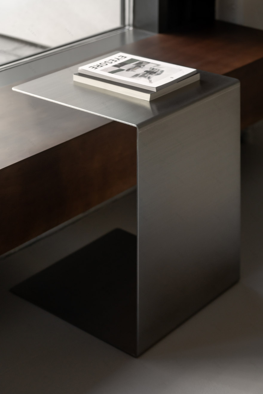 E·张力工作室(注:E推测为特定指代,tension常见意为张力 ,atelier意为工作室 ,具体需结合实际情况确定) 丨乌克兰基辅-38