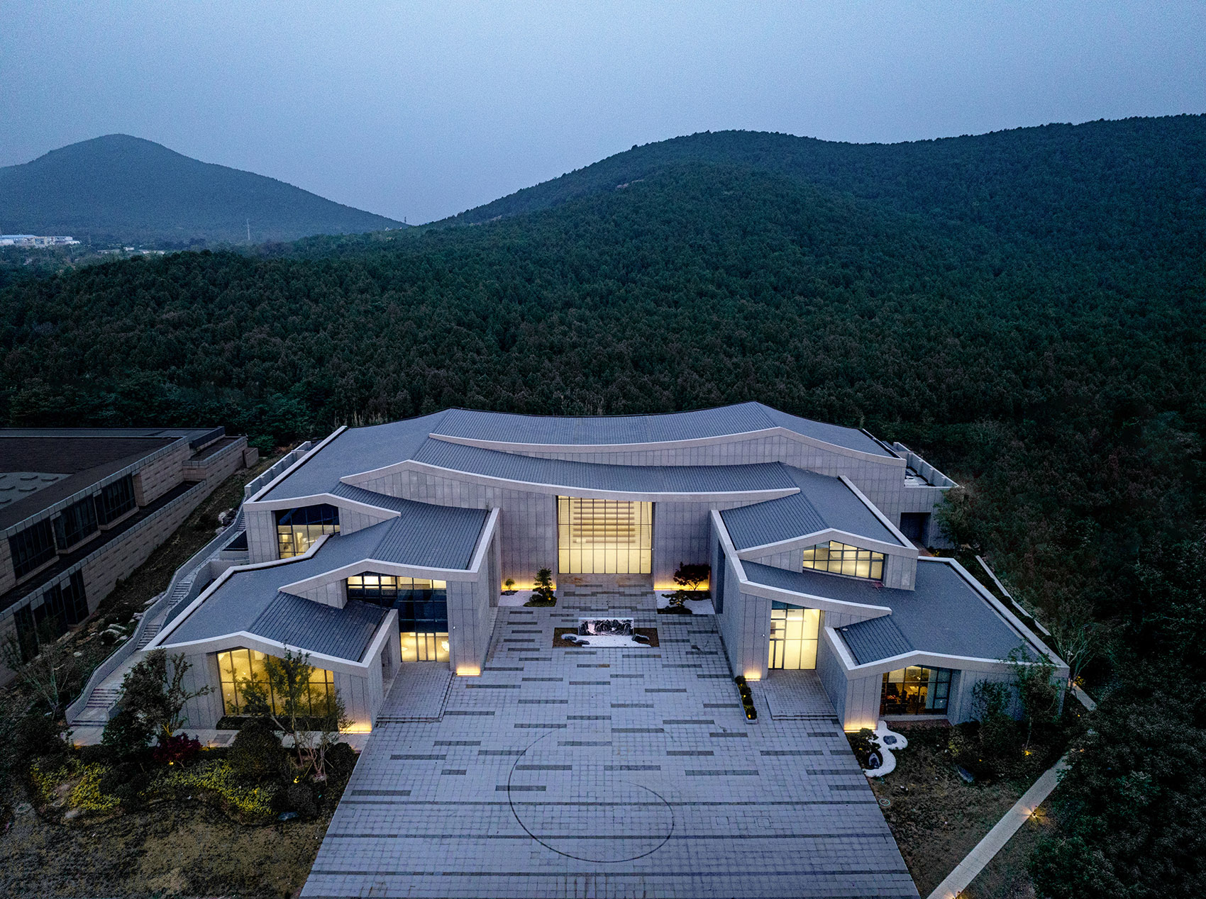 徐州李可染艺术中心丨中国徐州丨清华大学建筑设计研究院有限公司等-5