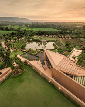 Harudot Khaoyai Cafe / IDIN Architects