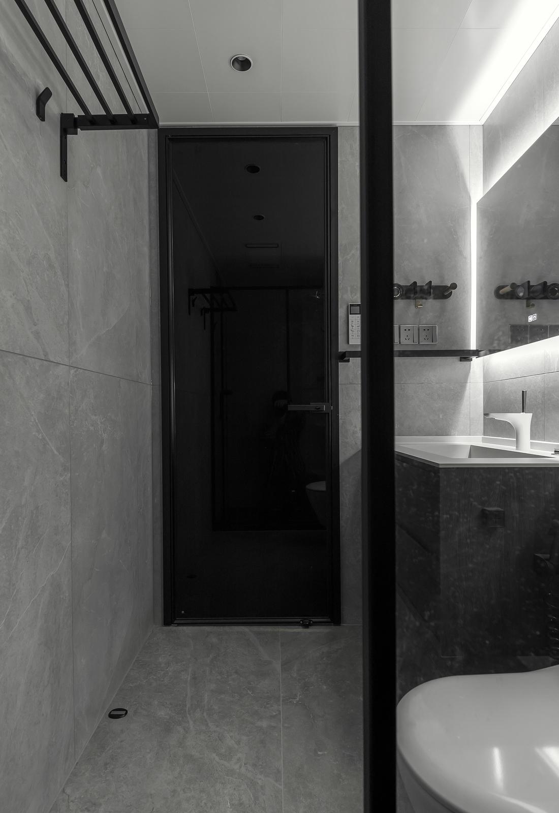 柔和光线打造温馨婚房丨中国上海丨鸿鹄设计-29