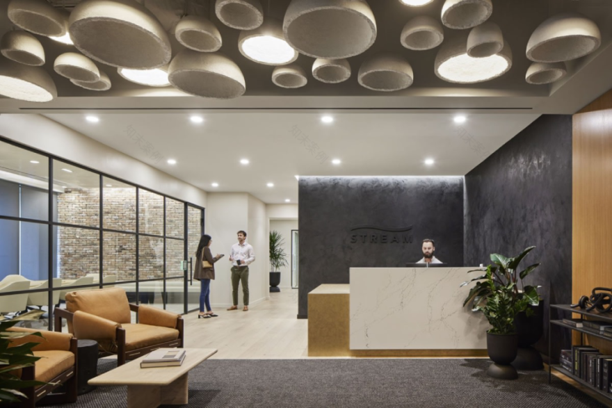 Stream Realty Partners Offices by Corgan-0