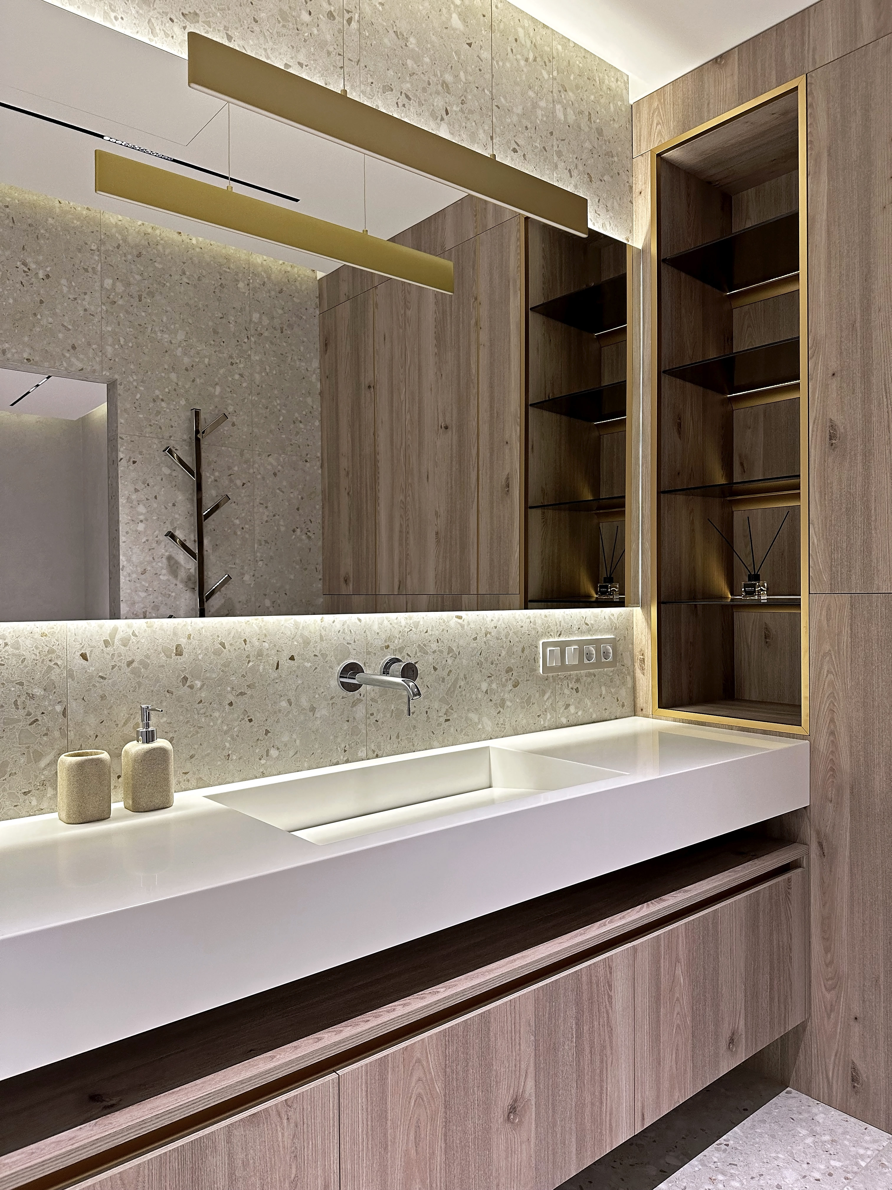 Dnipro View Penthouse,Kyiv · 三层公寓丨乌克兰基辅-2