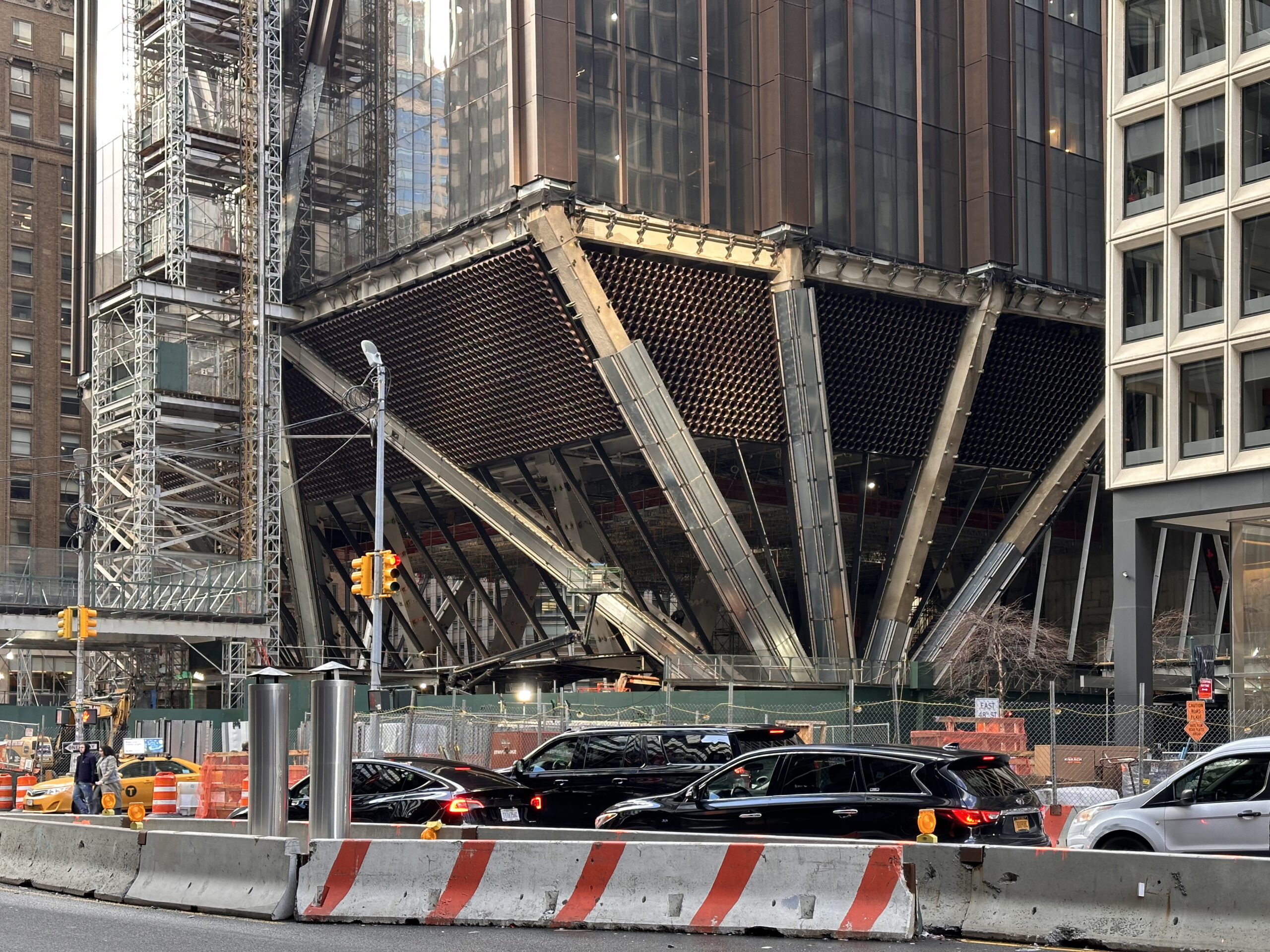 JPMorgan Chase's Supertall Nears its Pinnacle at 270 Park Avenue in Midtown East, Manhattan - New York YIMBY-24