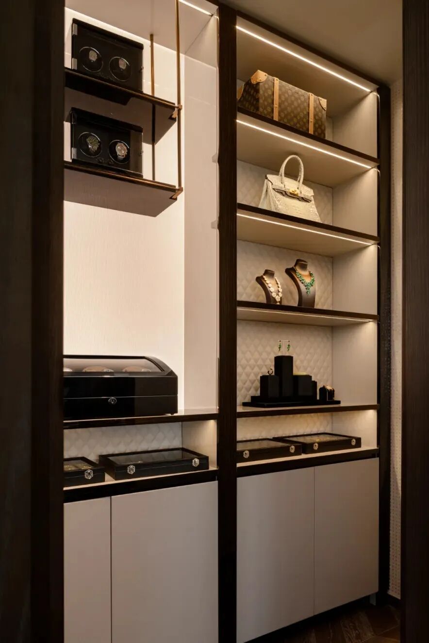 500㎡雅奢豪宅，难怪有钱人都住湖边！-31