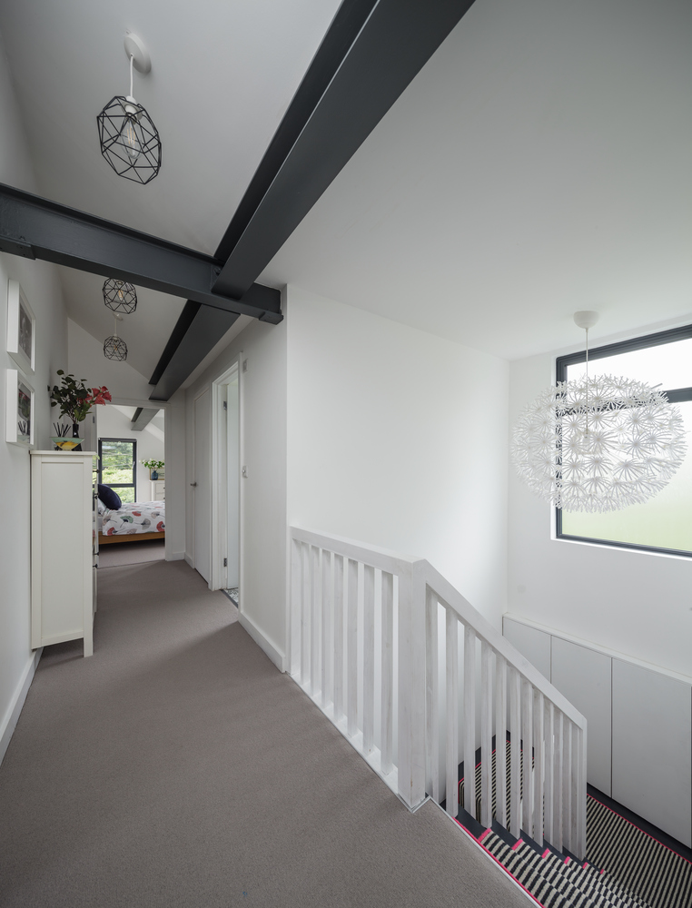 "翻新"英国 60 年代平房,打造现代家庭生活空间-45