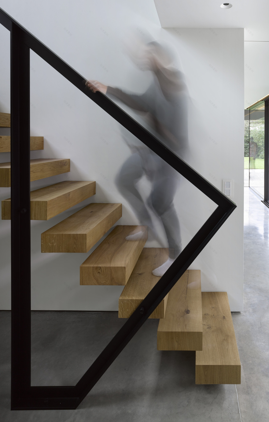 冬季住宅丨英国丨Scott Donald Architecture-20