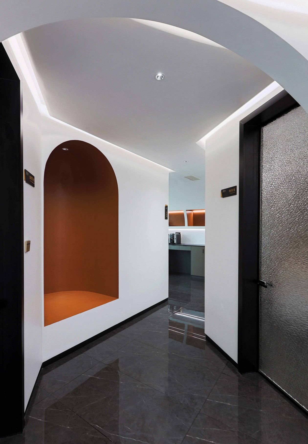 化妆品办公空间设计丨山东集致空间设计有限公司-12