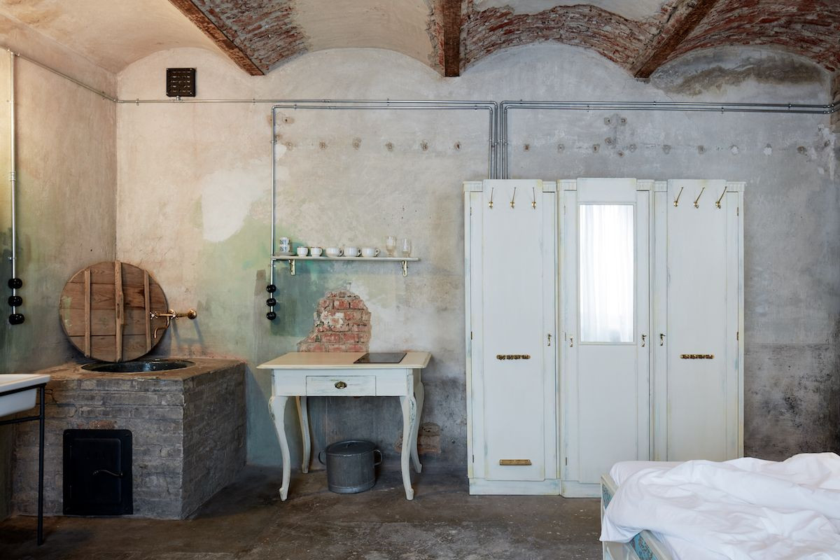 老城区公寓底层诗歌工作室室内设计丨捷克丨collcoll-47