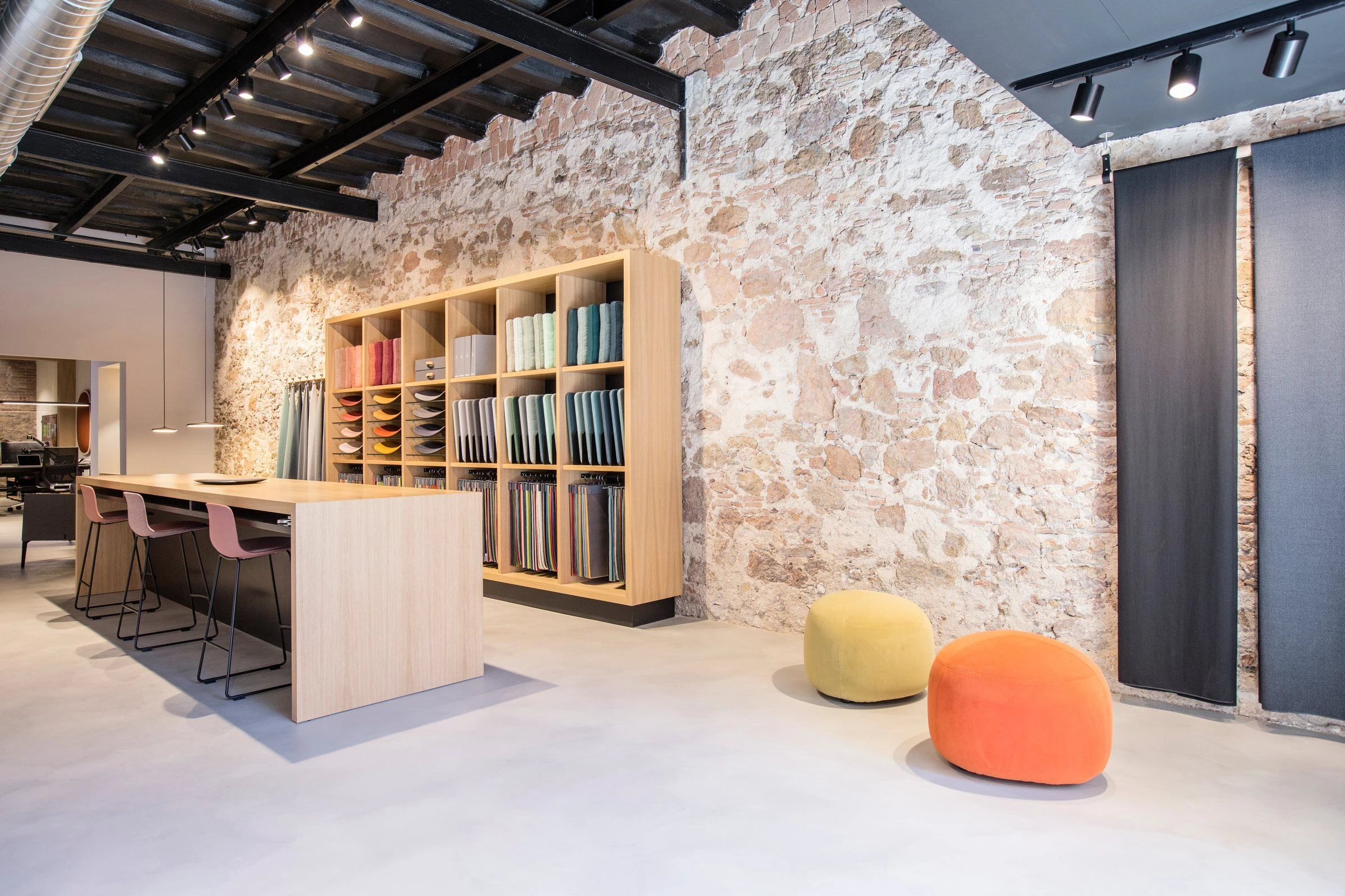 加布里埃尔展厅丨Spain丨Areazero 2.0-20