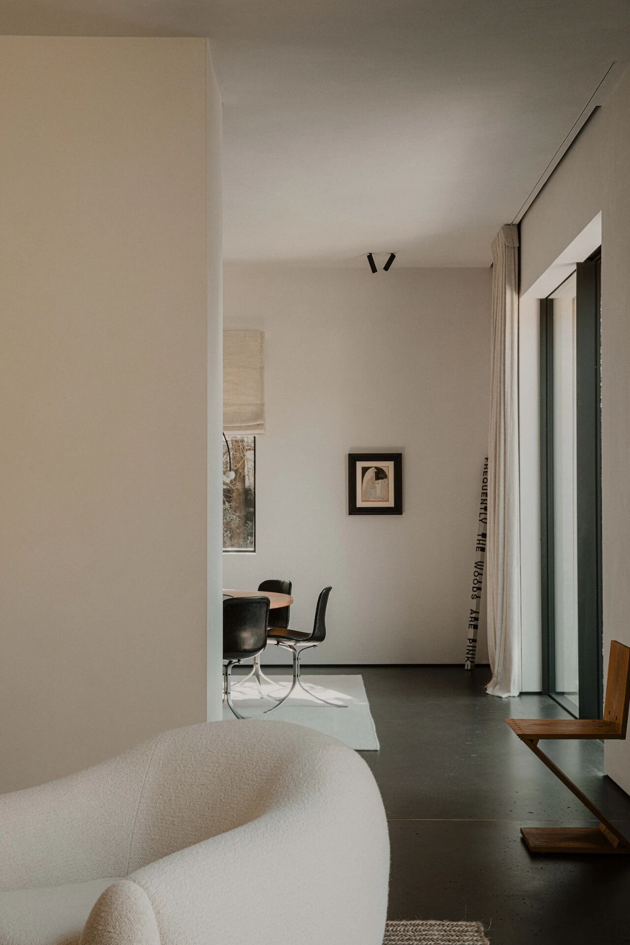 比利时极简的高阶逻辑 Nicolas Schuybroek_20260223-20