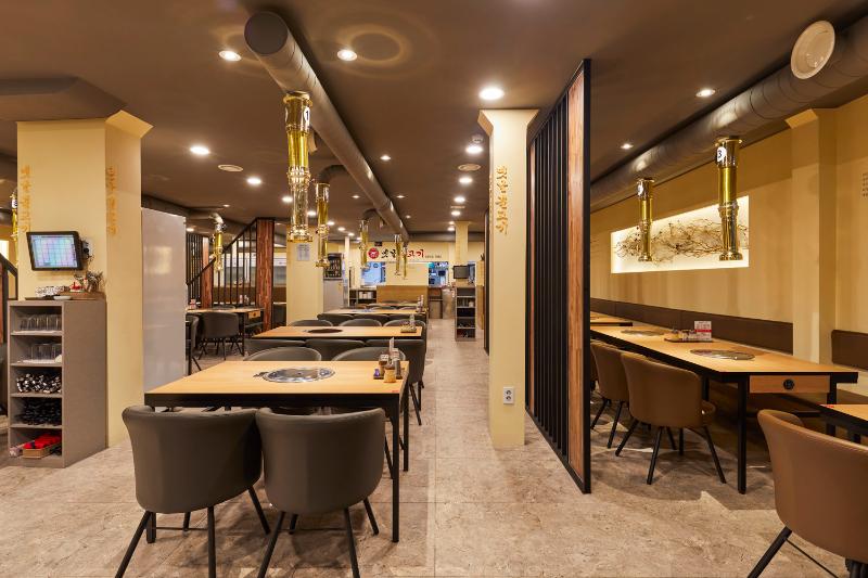 83 平复古小屋，尽显温馨原木风-6