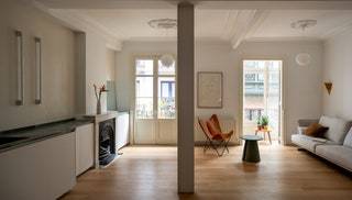 旧城公寓的现代翻新 | 开放式布局与环保元素的融合-9