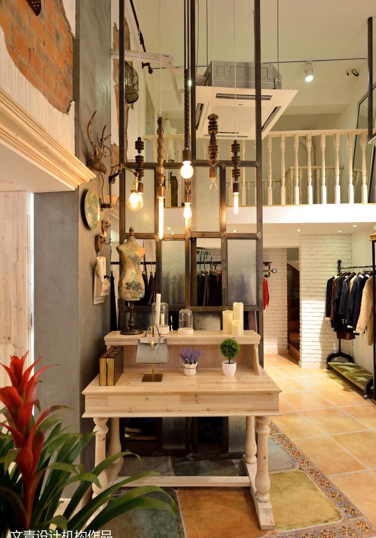 文青室内设计机构丨服装店丨春恋·岚乔 女装店-14