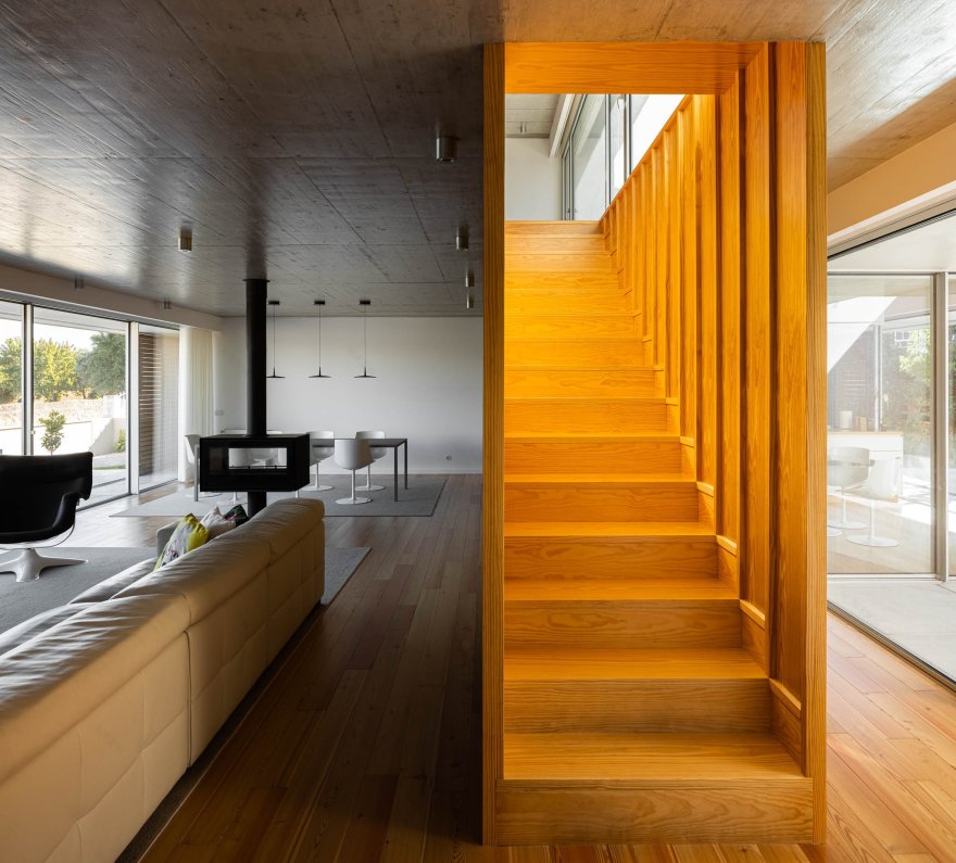 伊利亚沃之家丨葡萄牙丨M2.senos arquitectos-92