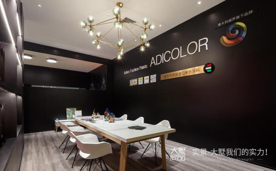 单色涂料打造的艺术空间-52