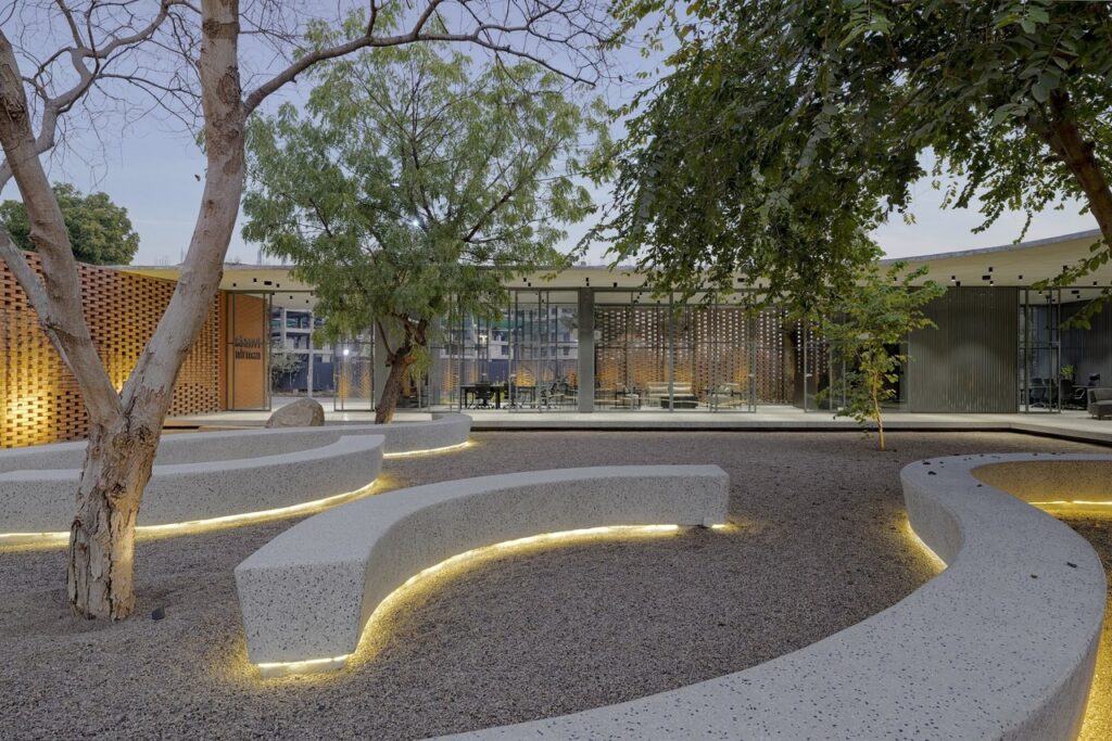 房地产开发营销办公室及工程师工作空间丨RA Design Studio-29