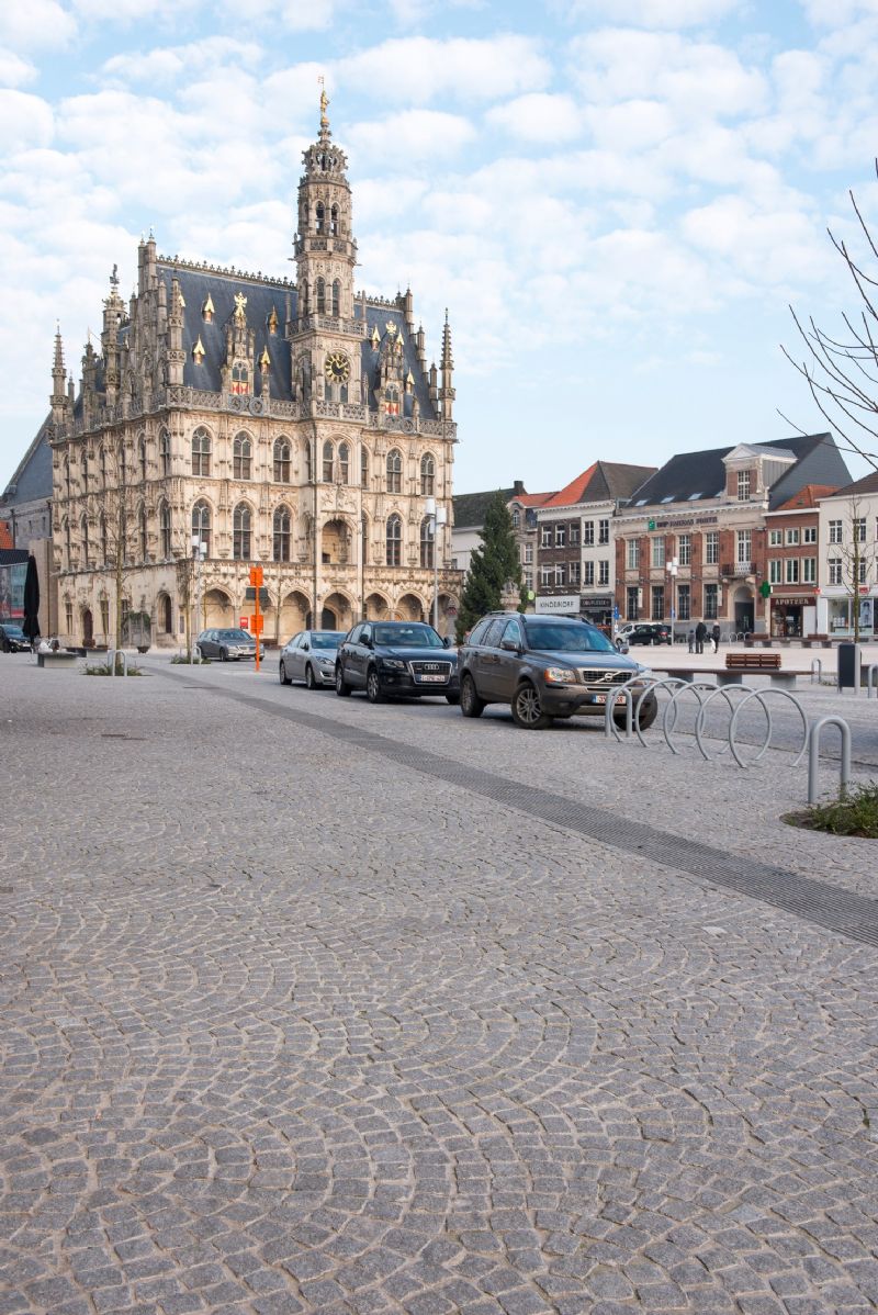 Oudenaarde市场周边环境改造项目丨Abscis Architecten-9