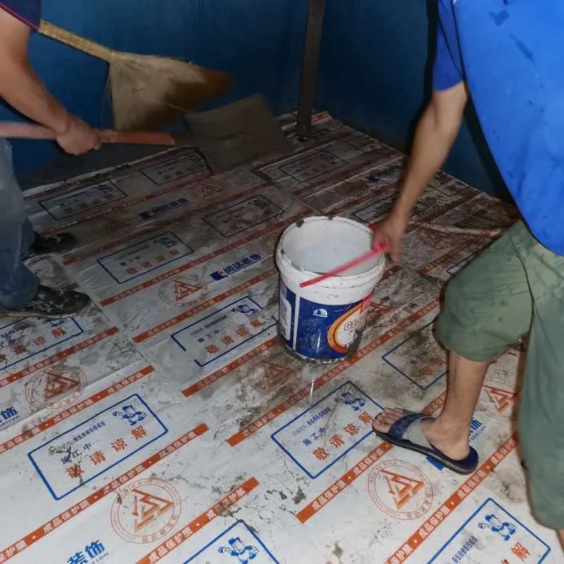 南京阔达装饰暴雨中守护业主工地,彰显家装责任-12