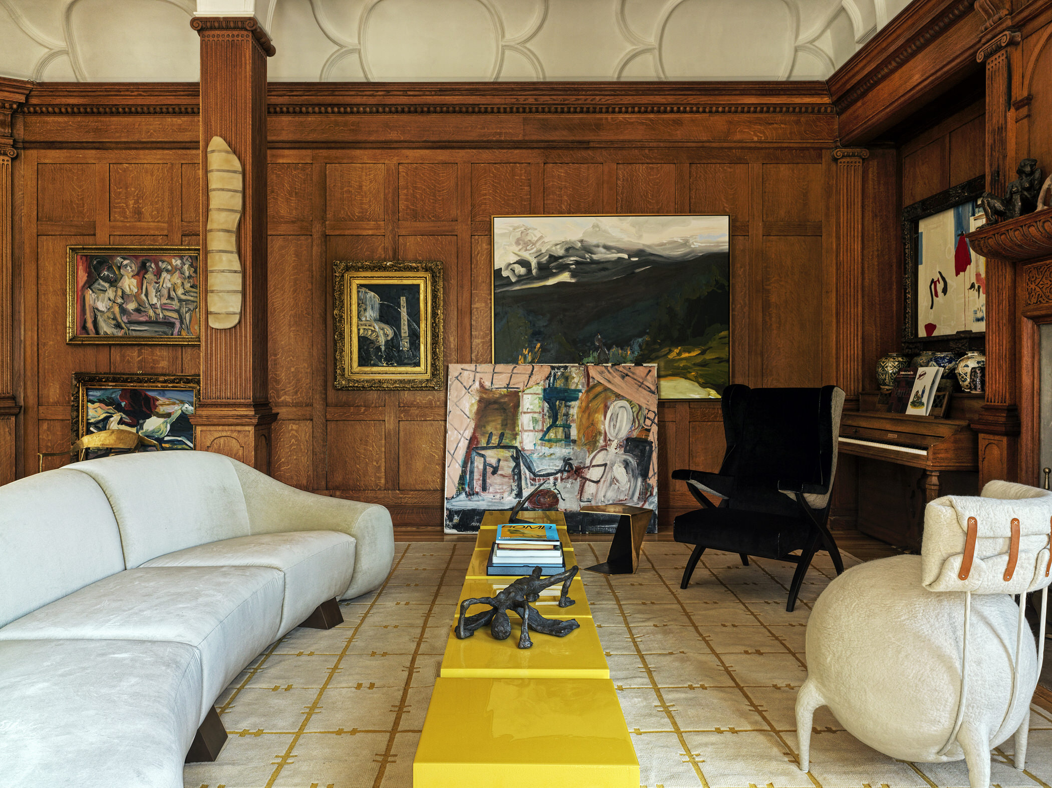 Best of Residential Interiors & Architecture, Part 01—Apartments | 2024 Archive.-21