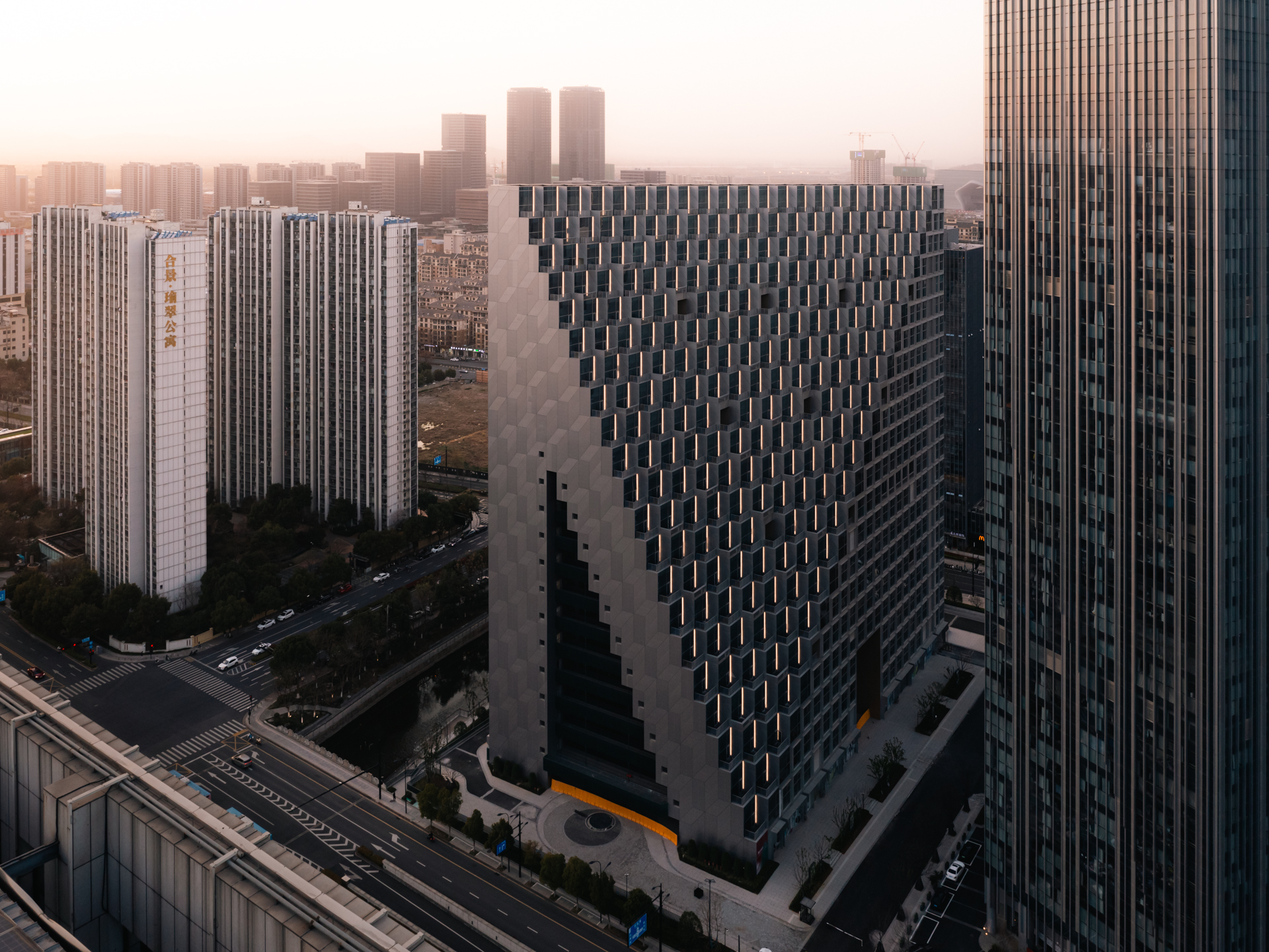 未来新湖中心丨中国杭州丨OMA-24