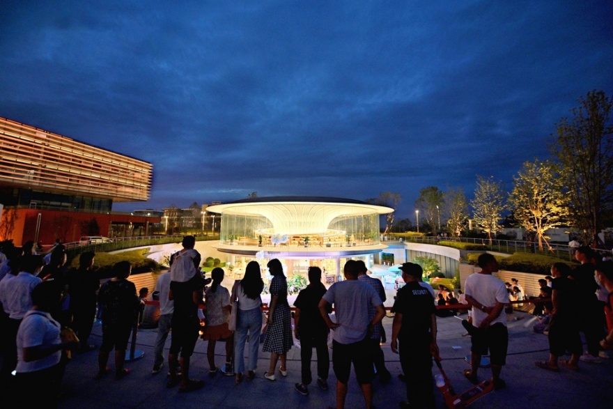 漂浮云端 | 成都东部新区知也图书馆,极简艺术与自然交融-68