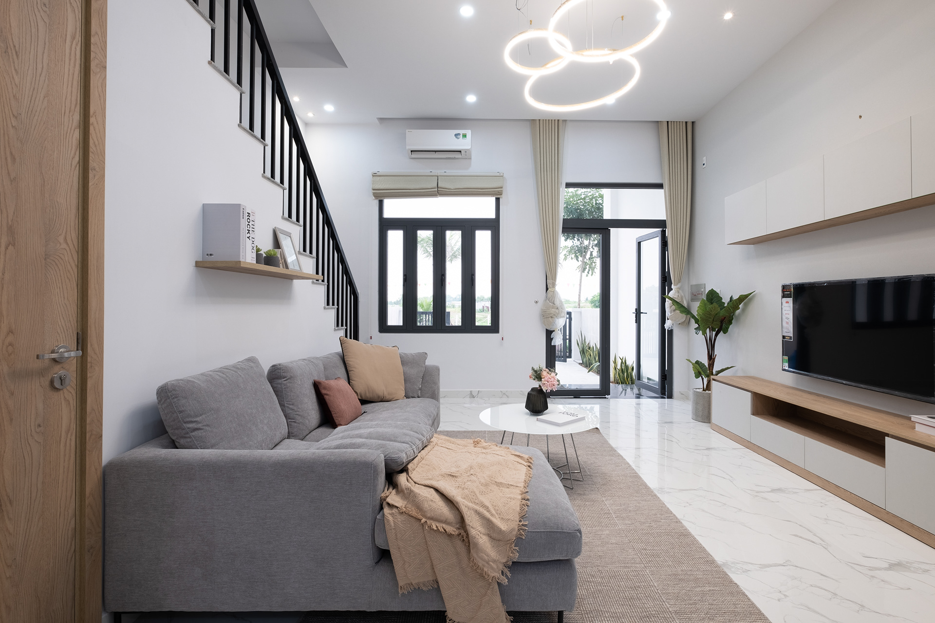 HOME STYLING / THE SOL CITY - NPLK SCANDINAVIAN-7