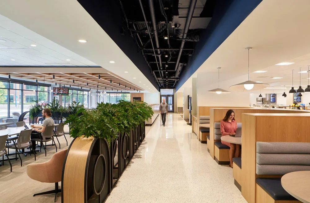 美国 Bread Financial 园区办公大楼升级丨美国哥伦布丨Unispace 设计团队-9