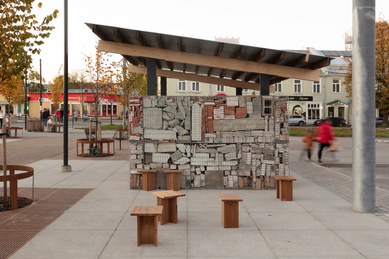 No Time to Waste（公交站台）丨爱沙尼亚-3