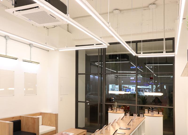 1996 年电信商店化繁为简的室内设计-14