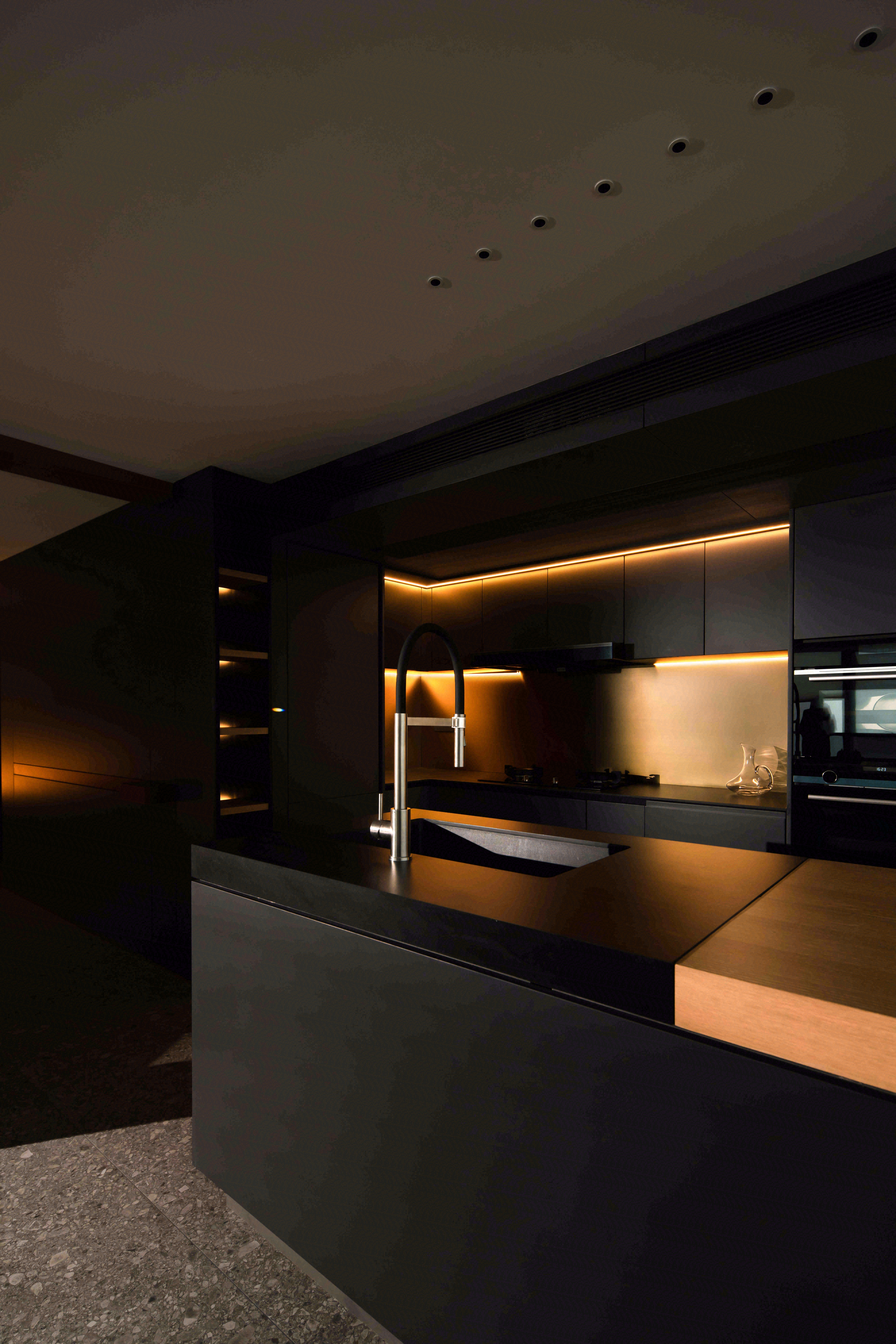 TIANJIDONGFANG 2009-8