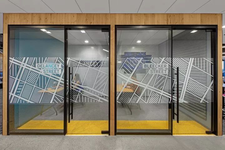 纽约缤客办公室——工业风中的协作与创新-23