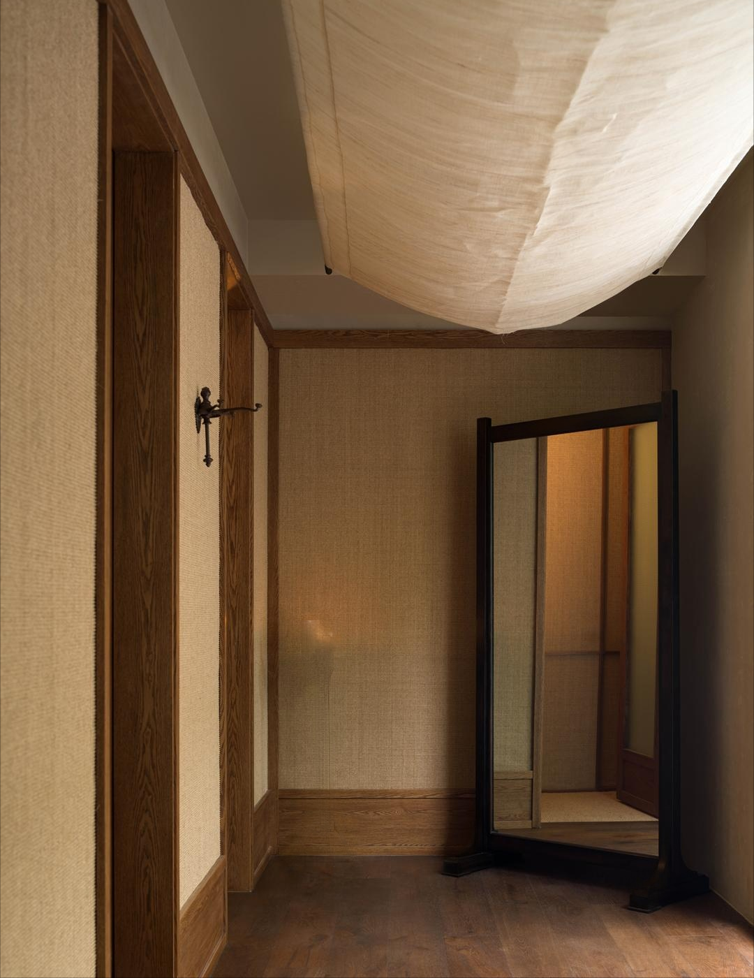 王単崋服装集合店丨中国杭州丨弥生空间 张琼芬,方峰,马洁-6