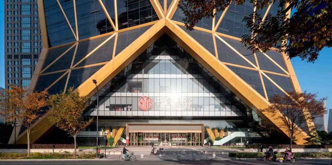 中信银行杭州总部大楼——“日进斗金”的现代诠释-1