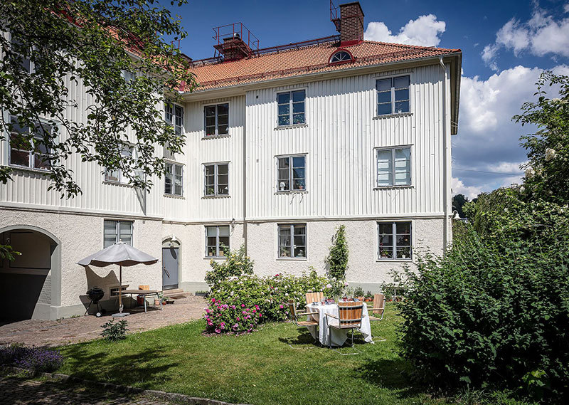 哥德堡大胆蓝色公寓,充满装饰的 65 平米空间-30